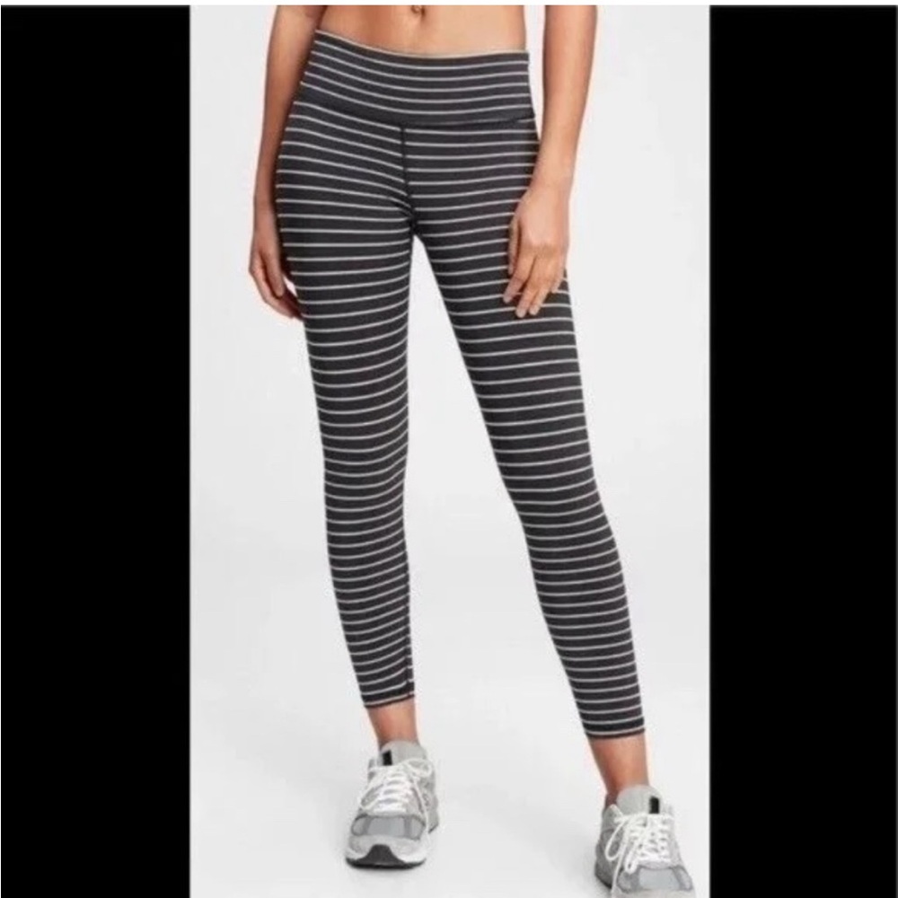 Gap Fit Black/White Legging Sz S